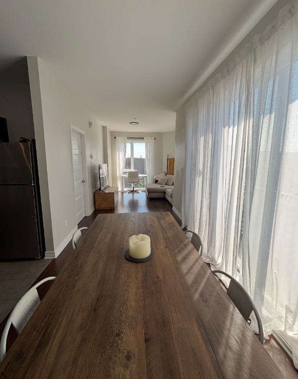 Condo 3 1/2 | 3206096