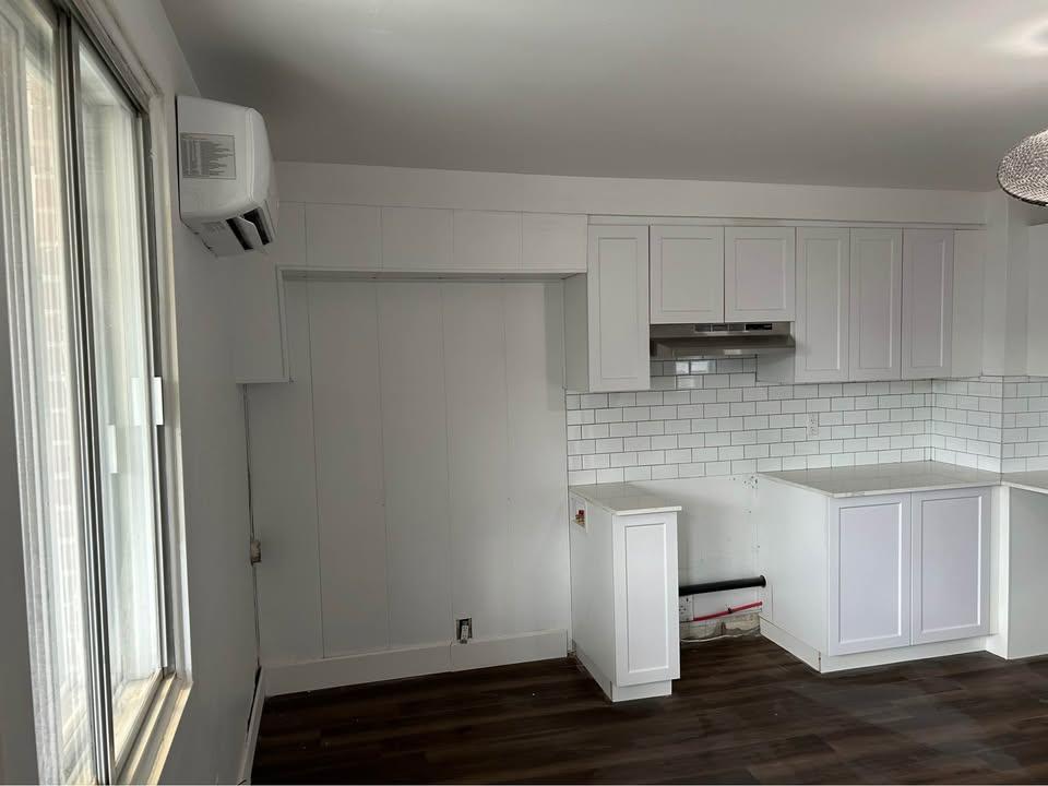 Grand 5 ½ à louer – 1875$/mois (chauffé et éclairé) | 3206101