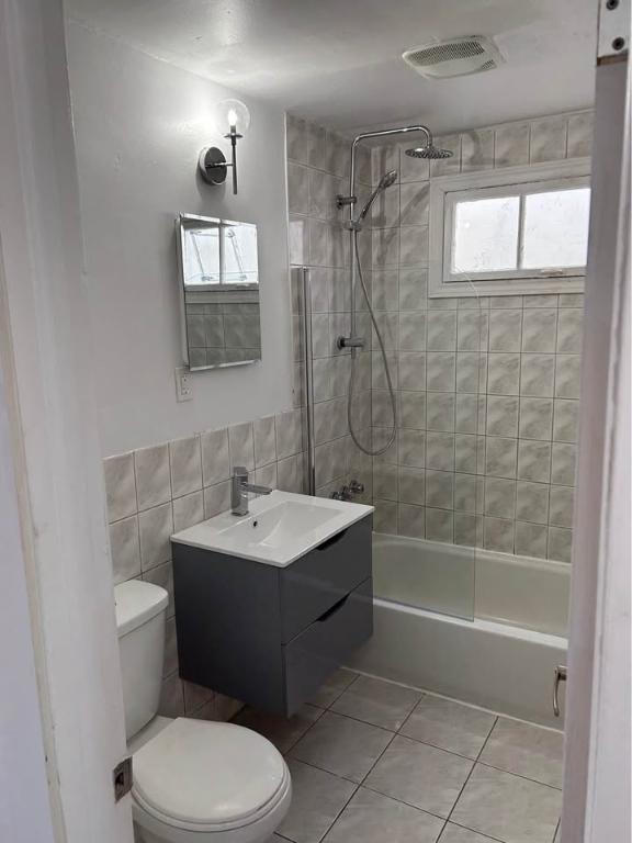 Grand 5 ½ à louer – 1875$/mois (chauffé et éclairé) | 3206101