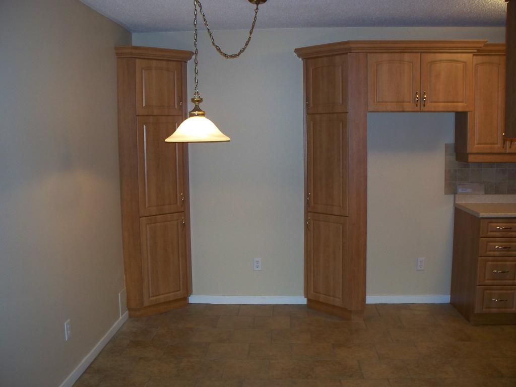 4 1/2 à louer Sherbrooke Ouest. Chauffage et eau chaude incluse. Wifi inclus. | 3206197