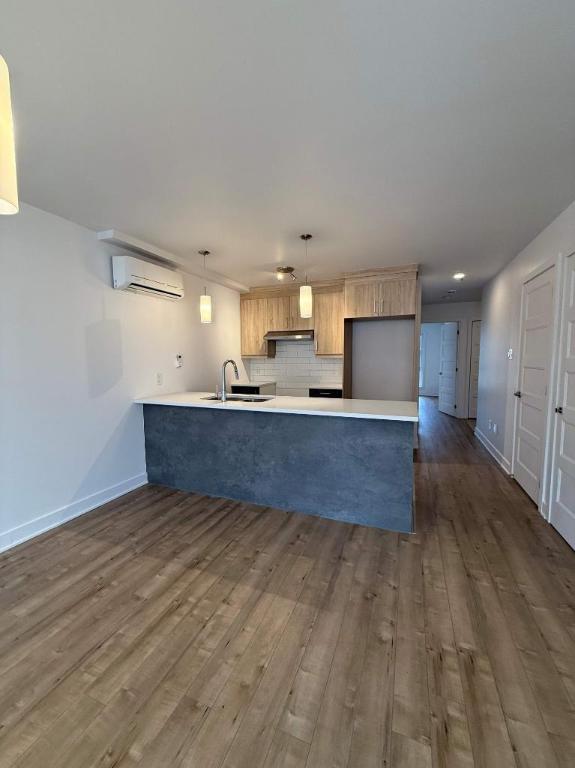 1 CH - 1 SDB - Montréal-Est - $1,325 /mo | 3206364
