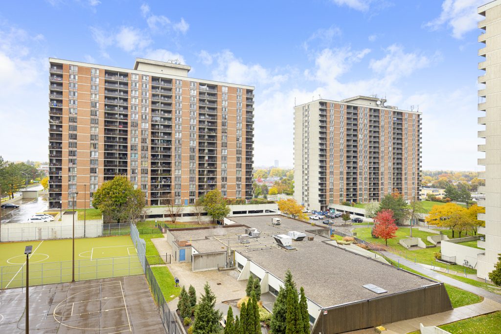 Brampton Towers | 3206411