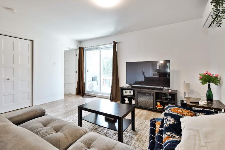 2 CH - 1 SDB - Montréal - $1,485 /mo | 3206448