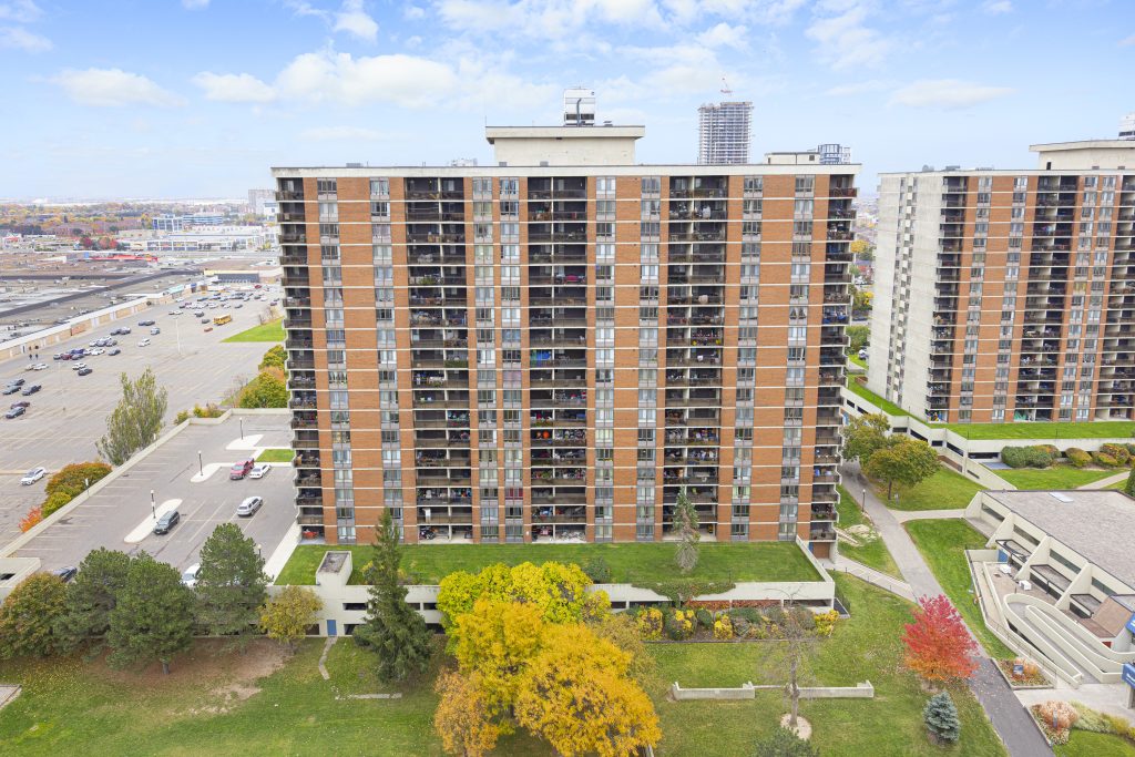 Brampton Towers | 3206495