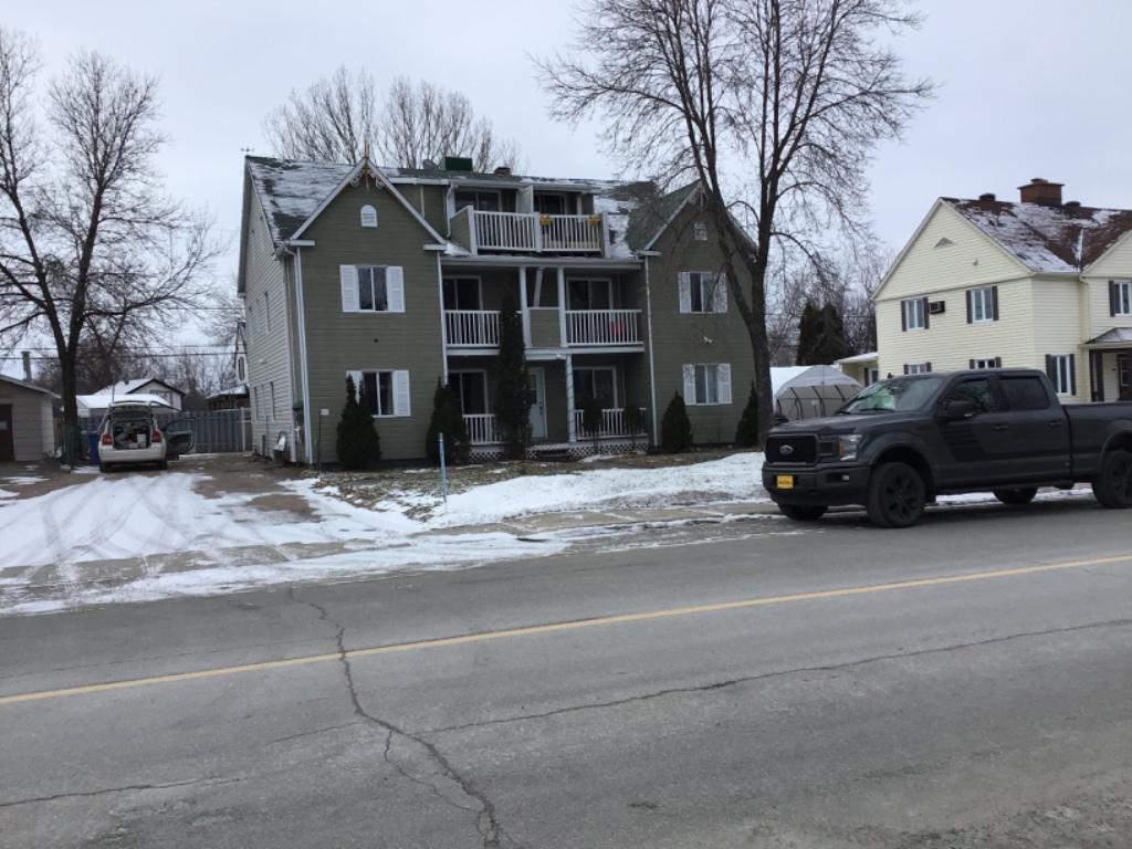 Petit 3 1/2 (loft) à louer | 3207175