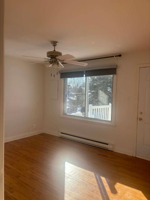 4 1/2 haut de duplex, Saint-Basile-le-Grand | 3207189