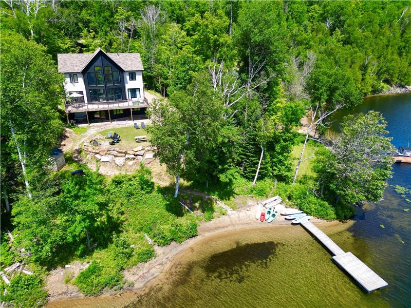 New Luxurious Waterfront White sand BEACH SPA BILLARD ARCADE GAMES -Close to Tremblant | 3207997