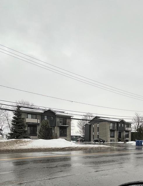 Logement à louer à Terrebonne 4 ½ libre sur chemin des Anglais (entre ch. Gascon et autoroute 640) 1100$ tél: 438-938-8192 | 3208236