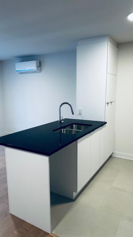 3 1/2 à louer, construction neuve 2025, secteur Grande Allée - Montée St-Hubert | 3208239