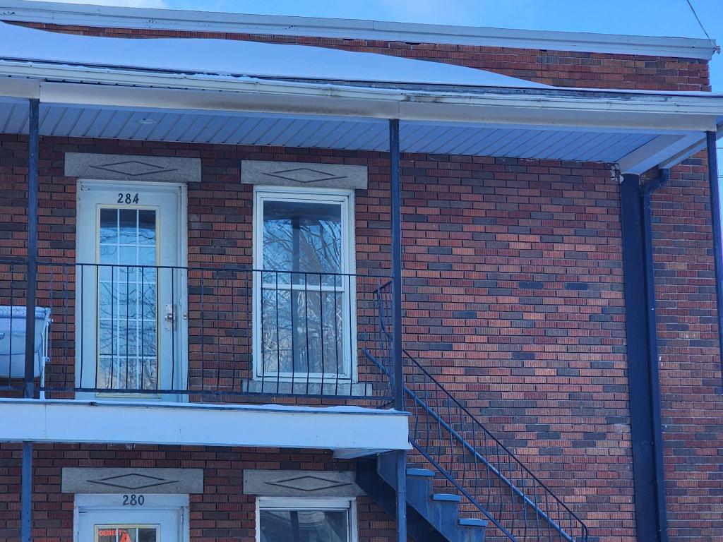 Grand 4 1/2 a louer ville de Granby | 3208265