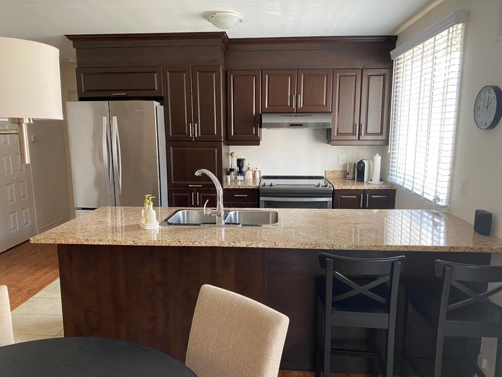 4.5 A LAVAL TRÈS LUXUEUX ET TRANQUILLE AVEC ASCENSEUR | 3208495