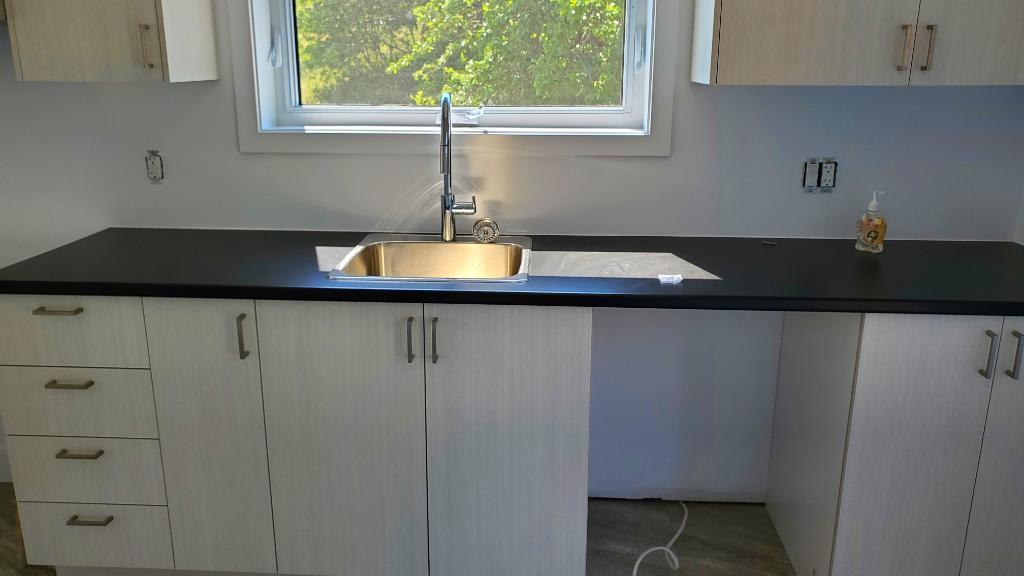 Grand 5 1/2 construction récente à Beauport pour juillet | 3281852