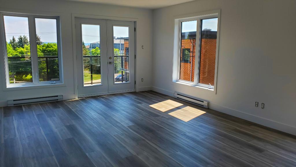 Grand 5 1/2 construction récente à Beauport pour juillet | 3281852