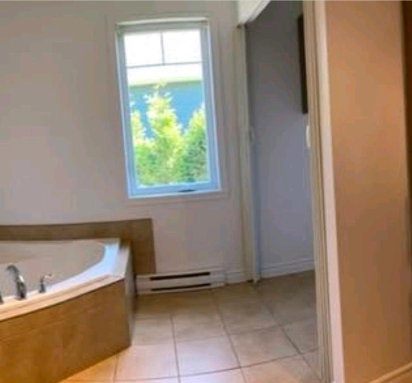 Grande maison à louer à Deschambault | 3208525