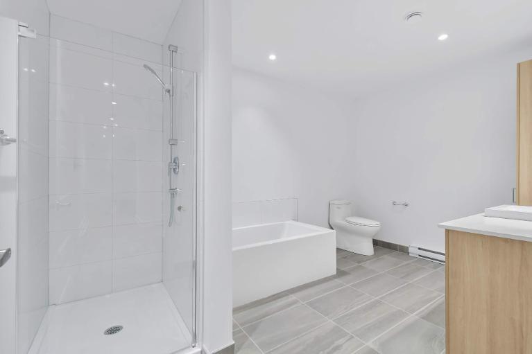 3 CH - 1 SDB - Lavaltrie - $1,900 /mo | 3208537