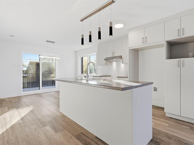 4 ½ À Louer LONGUEUIL Libre 1 mars Style condo, Superbe logement | 3208562