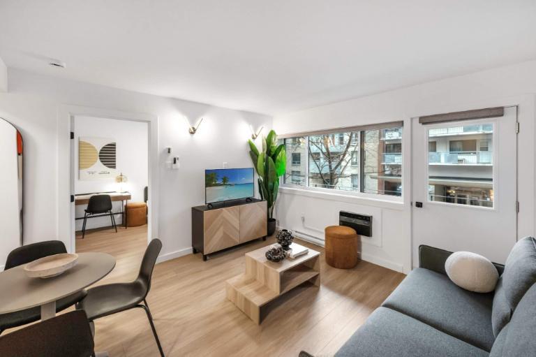 Appartement Une Chambre - Montréal Centre-Ville, Meublé | 3208594