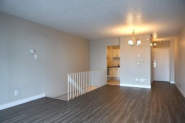 3 CH - 2 SDB - Longueuil - $2,015 /mo | 3208611