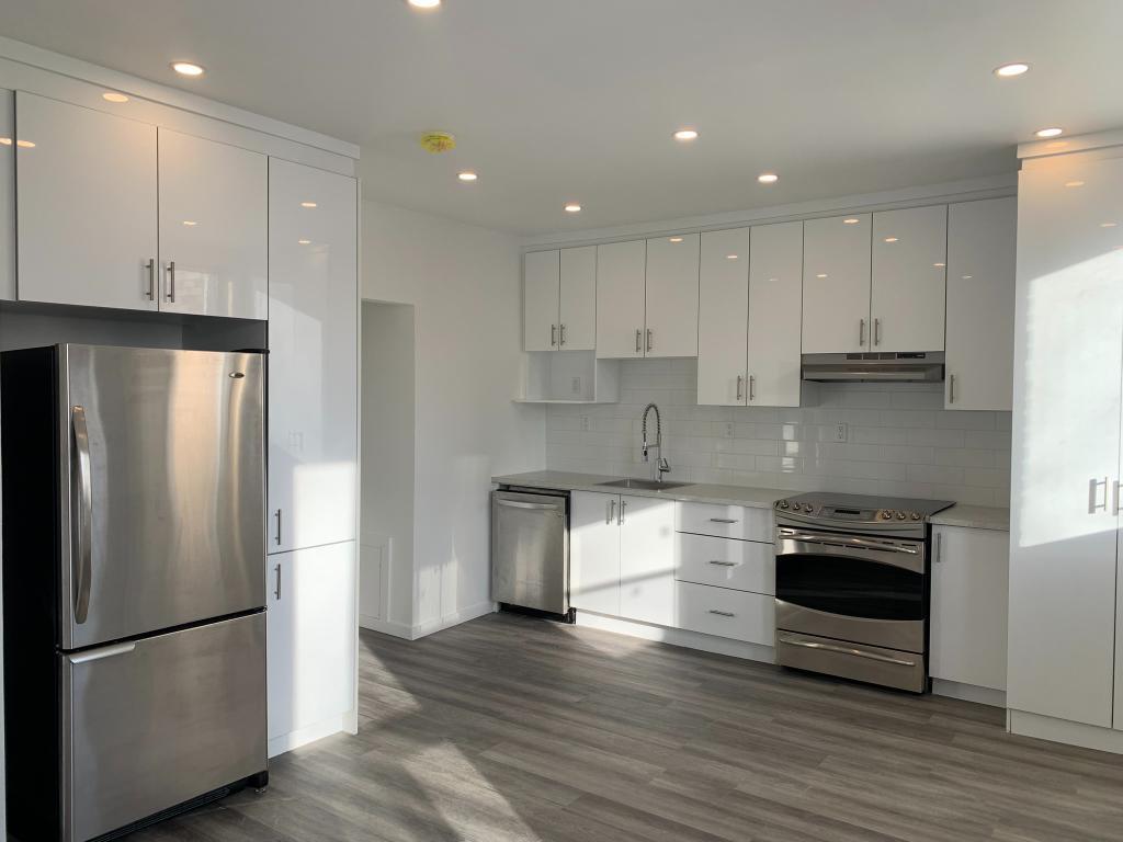 Verdun, 1200 pc, 5 ½ ,3 CAC, 5 électro, AC, rénové à neuf | 3208621