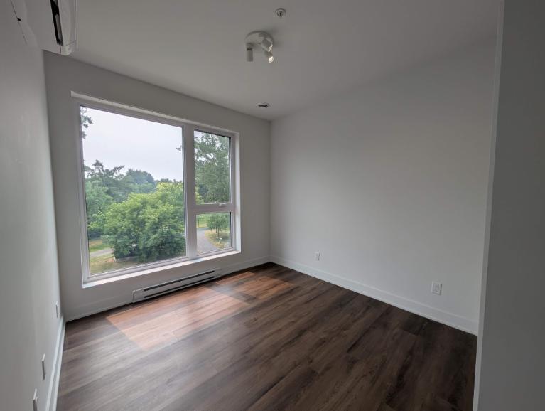 2 CH - 2 SDB - Longueuil - $1,995 /mo | 3208622