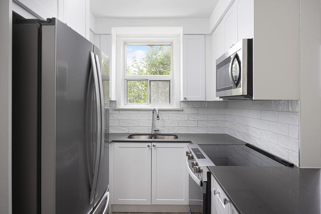 Albert Apartments | 3208794