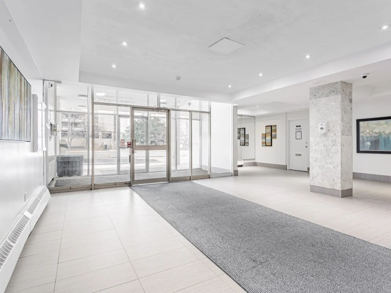 345 Dixon Road | 3209058