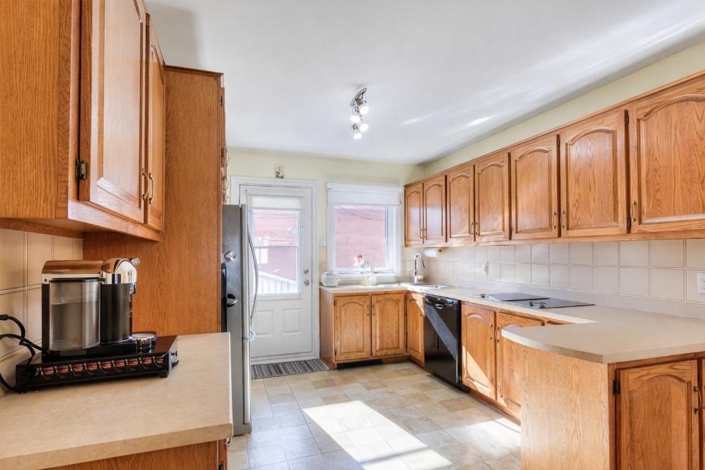 Grand 8 ½ lumineux – 3790 rue Fleury, Montréal-Nord | 2 500 $ / mois | 3209424