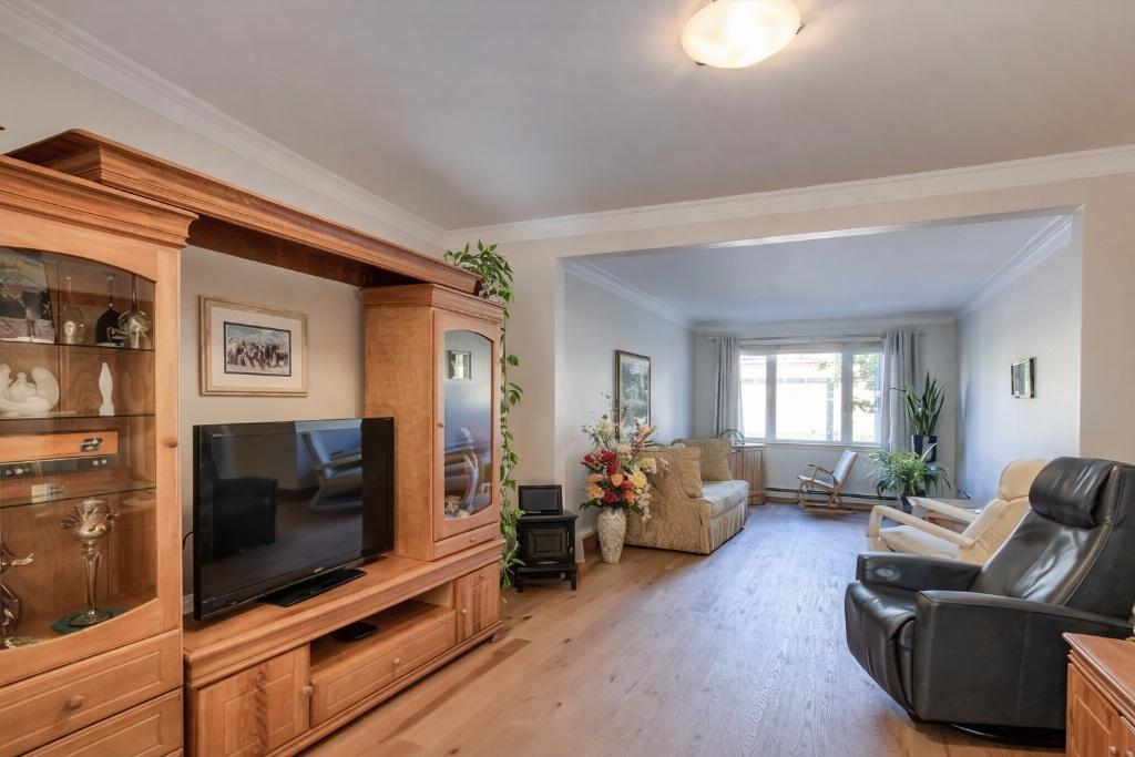 Grand 8 ½ lumineux – 3790 rue Fleury, Montréal-Nord | 2 500 $ / mois | 3209424