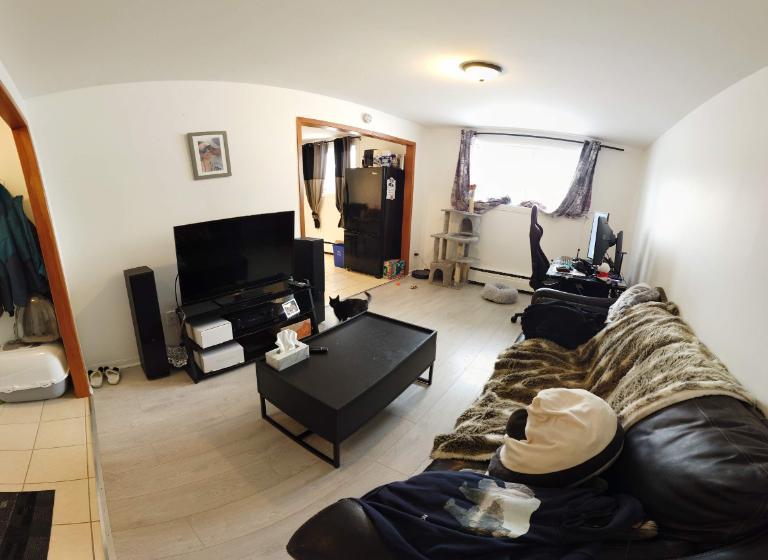 1 CH - 1 SDB - Québec - $967 /mo | 3209445