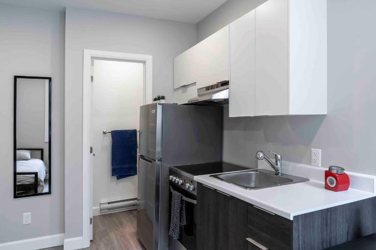 Studio rénové - Métro Crémazie | 3209454