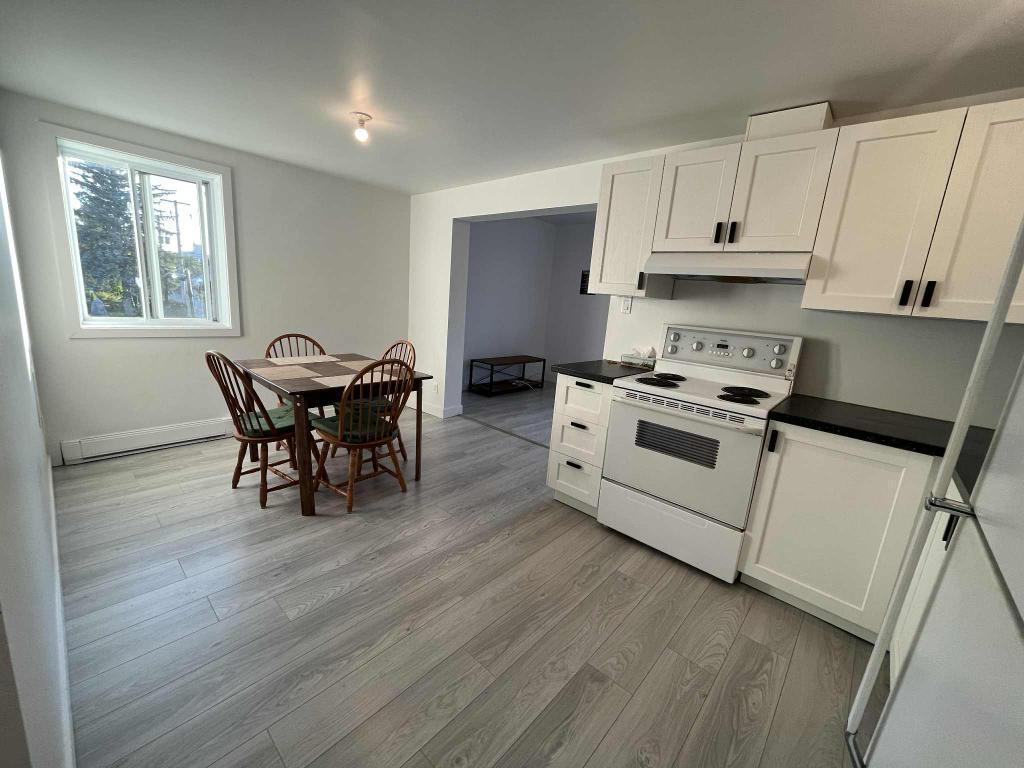 3 1/2 internet inclus - centre ville de Plessisville | 3209455