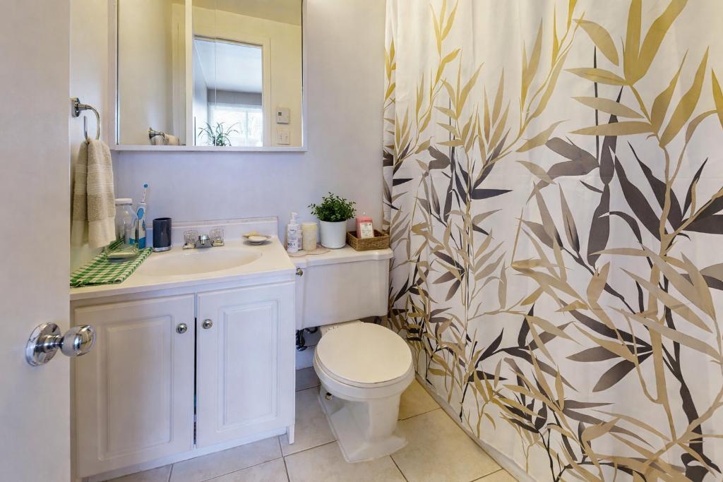 2 ½ LIBRE LE 1ER JUILLET À SAINTE-FOY (QC) | 3222881