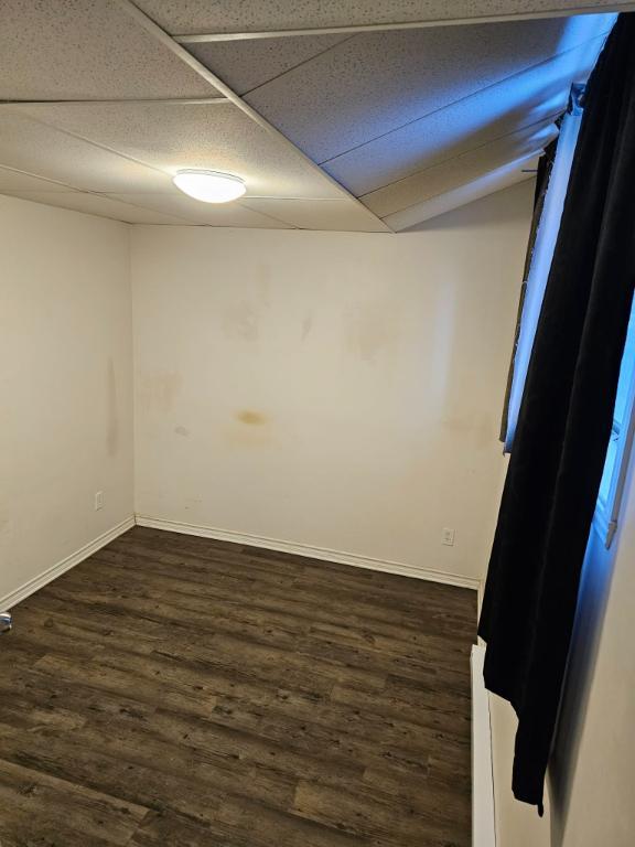 ***URGENT*** TRANSFER DE BAIL 2 1/2 | 3209519