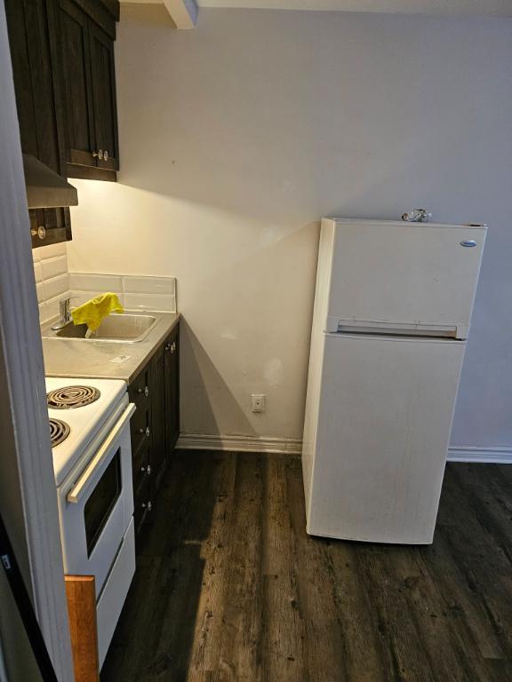 ***URGENT*** TRANSFER DE BAIL 2 1/2 | 3209519