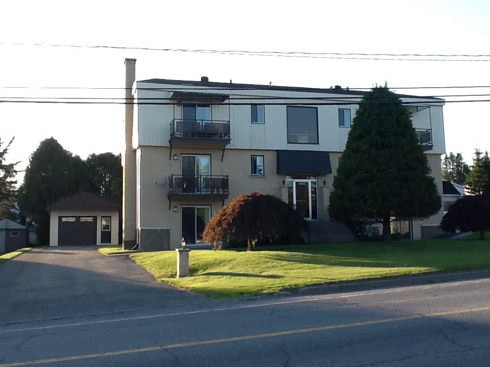 Logement 4 1/2 non meublé | 3209535