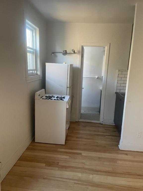1 1/2 - Montréal (Le Plateau Mont-Royal) - 900 $/mois | 3209536