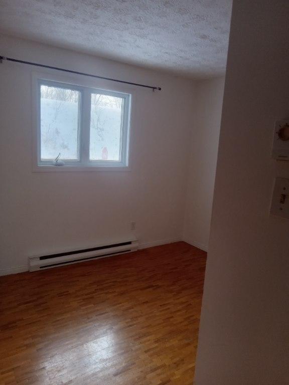 5 1\2 rue Bowen Sherbrooke 960$ | 3209540