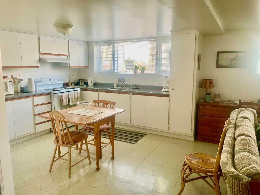 🏡 3½ lumineux avec entrée privée – Métro Honoré-Beaugrand | 3209607