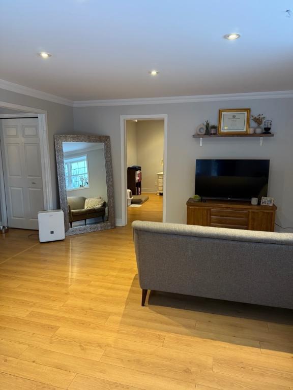 3 1/2 tout inclus à 5 min du CHUS | 3209609