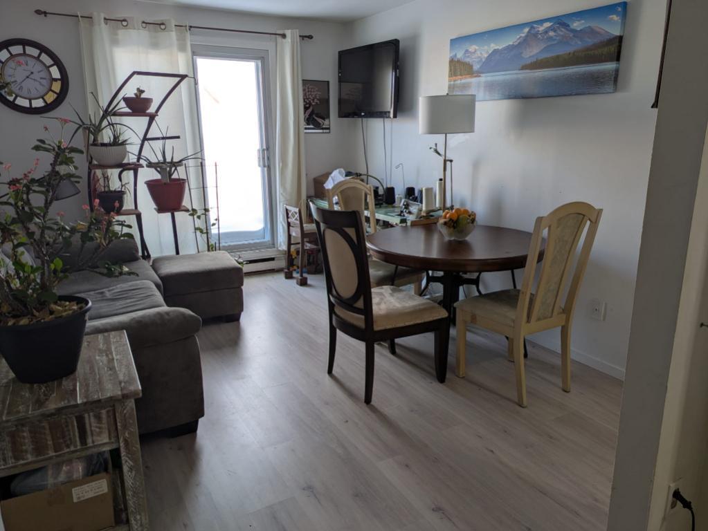 LAVAL, AUTIEUL- BEAU GRAND 3 1/2 A LOUER (LIBRE 1ier Avril ) | 3209673