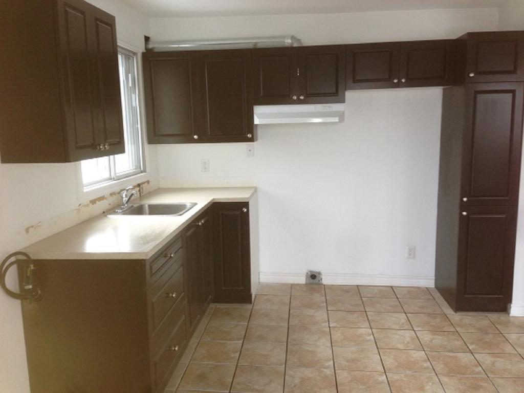 À VOIR 4 1/2 rénové appartement près métro concorde | 3209698