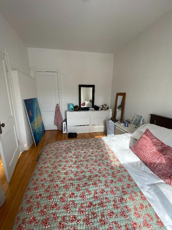 VERDUN - Ouest, 5 1/2, 2cc.dont une cc petite, 2è étage | 3209771