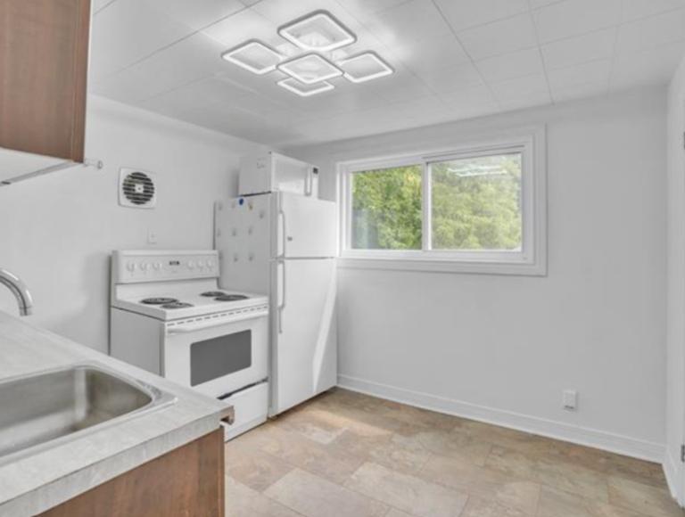 1 CH - 1 SDB - Gatineau - $1,350 /mo | 3209775