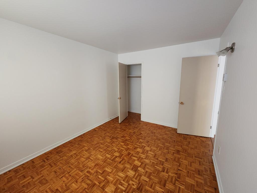 5 1/2 1er ÉTAGE | 3209833