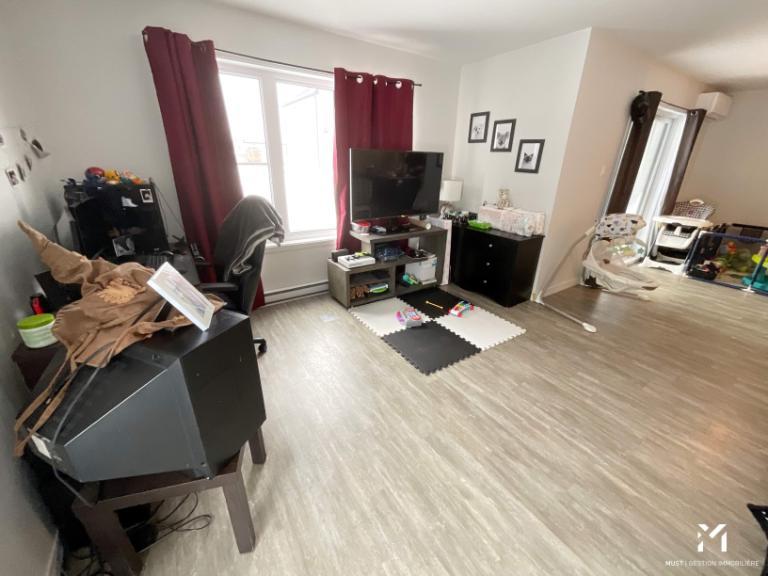 1 CH - 1 SDB - Lévis - $1,100 /mo | 3210432