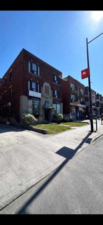 1 CH - 1 SDB - Montréal - $1,125 /mo | 3210433