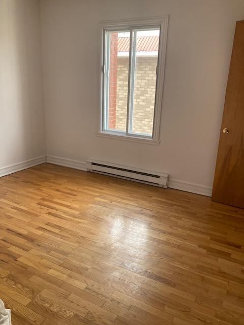 3 1/2 Ahuntsic | 3210434