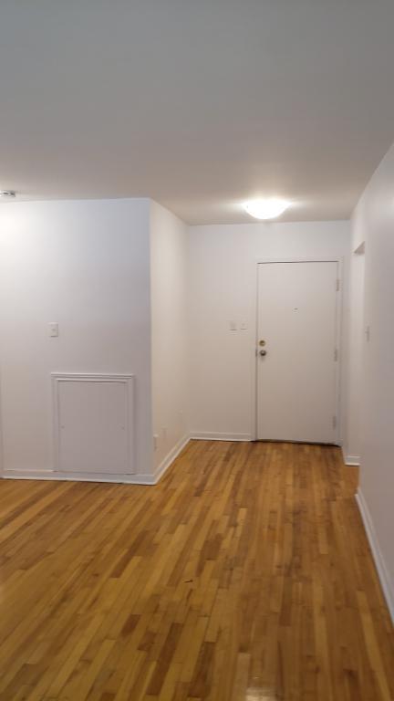 3 1/2 Rénové Chauffage et Eau Chaude Inclus 1 Avril $1150 | 3210451