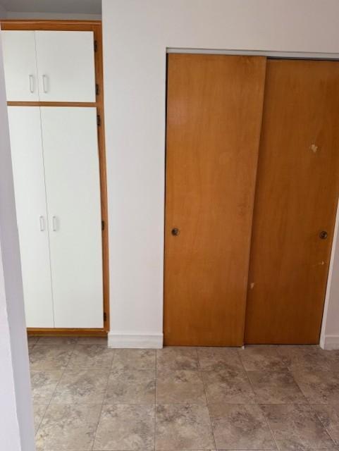 GRAND, BEAU 3 1/2 A LOUER A ST. LEONARD, D'UN TRIPLEX | 3210456