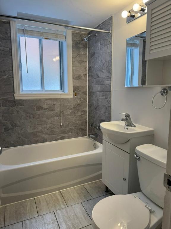 GRAND 3 1/2 À LOUER, CÔTE-DES-NEIGES, 1ER AVRIL | 3210463